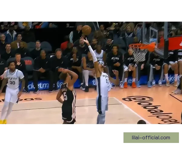 文班亚马冲击MVP仍受限 数据对比显示他落后两大巨星 文班亚马冲击MVP仍受限 数据对比显示他落后两大巨星