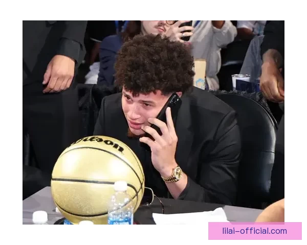 Shams揭秘太阳选卡约与开拓者选杨瀚森背后令人震惊的选秀时刻