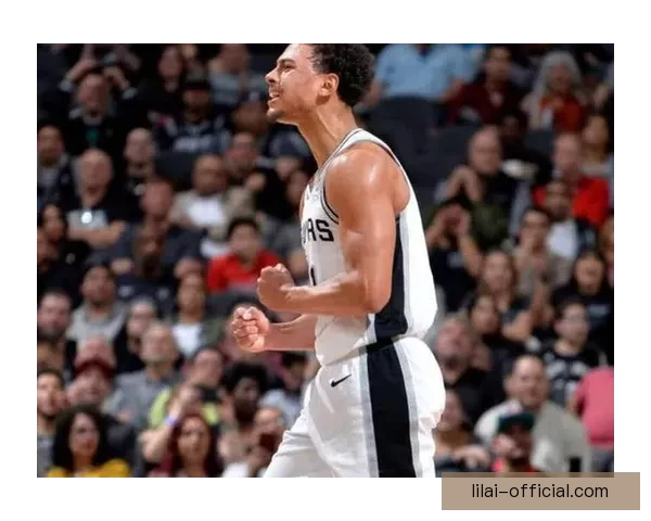 马刺文班季后赛表现值得期待 经验不足不会成为限制因素